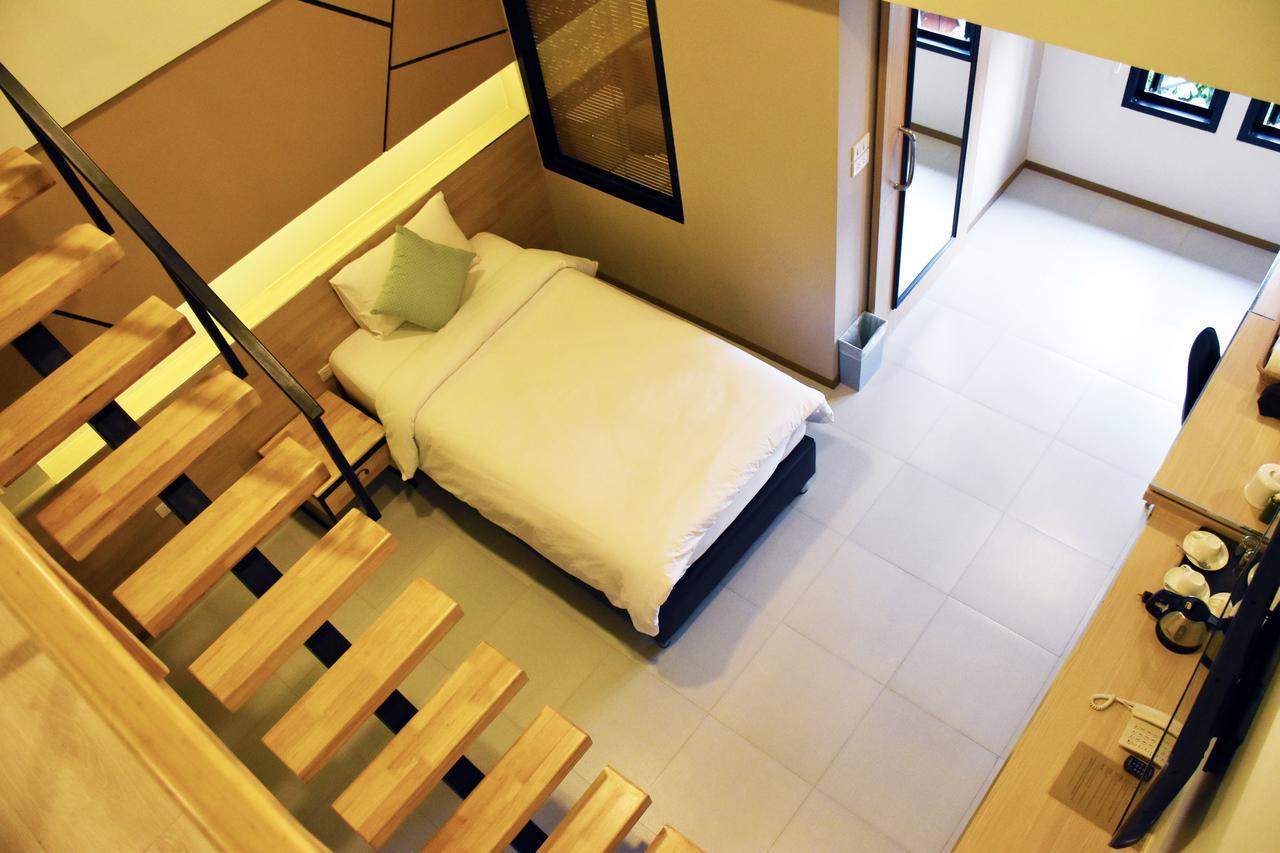 Hotel Tuck Me In Chiang Mai Exterior foto